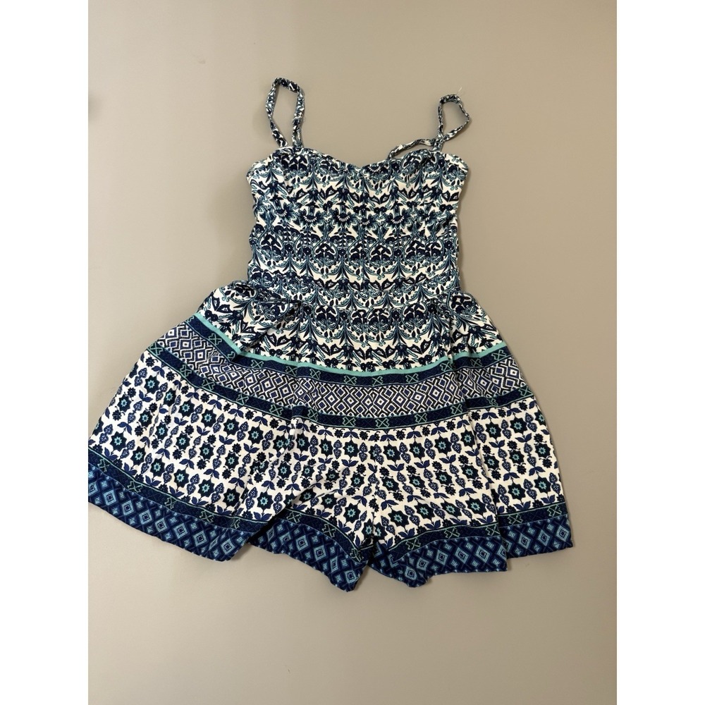 Hollister Blue Floral Geometric Romper Size XS. J1